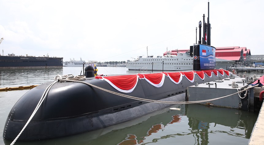 Indonesia orders additional three 1,400-ton submarines ...