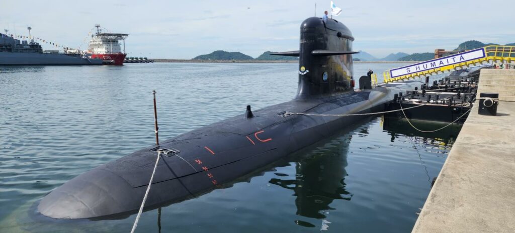 Submarine Group 7 Hosts Japanese Submarine Officers in Yokosuka