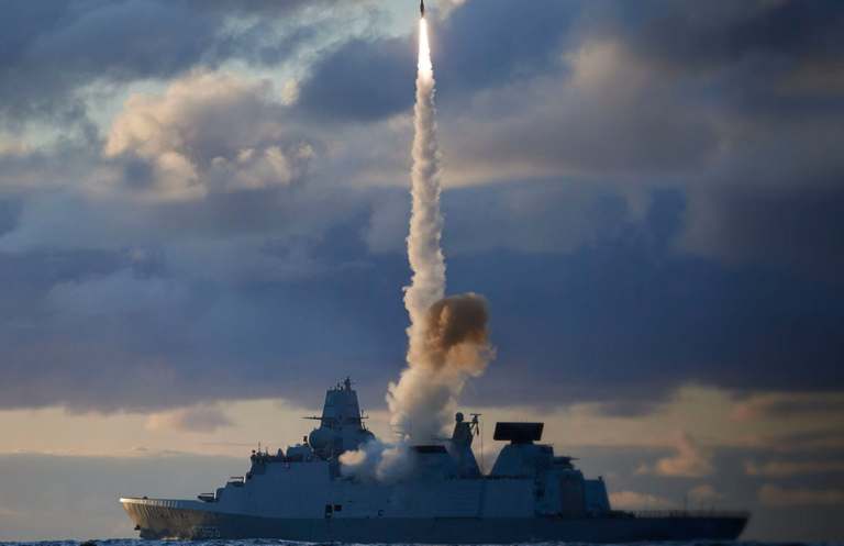 Raytheon pens $344 million deal for missile development program