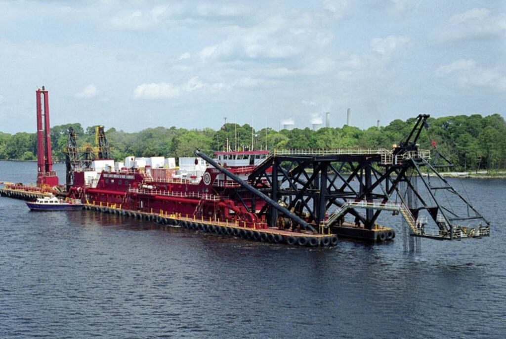 great lakes dredge & dock company legal jobs