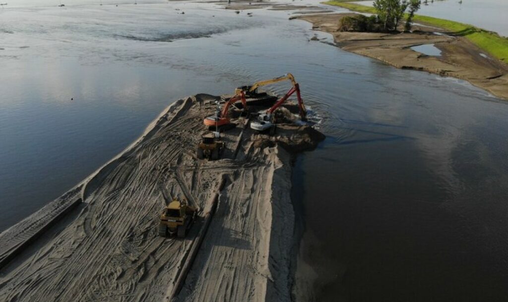 river dredge river dredge