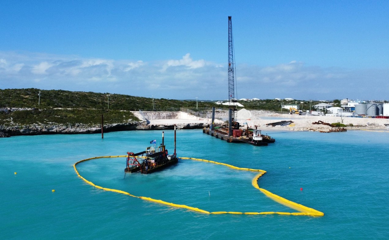 Turks ve Caicos Adaları: South Dock'un yeniden geliştirilmesine yönelik kazı çalışmaları