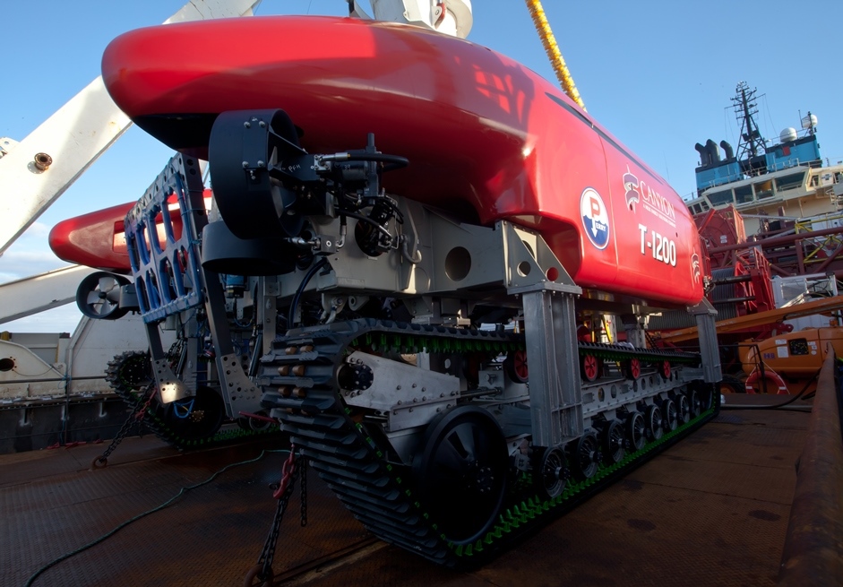 USA: Helix to Acquire New Seabed Trencher and Work-Class ROVs from Forum Energy Technologies