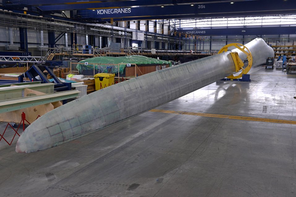 UK: Vestas Produces First Blade for Its 8 MW Offshore Wind Turbine