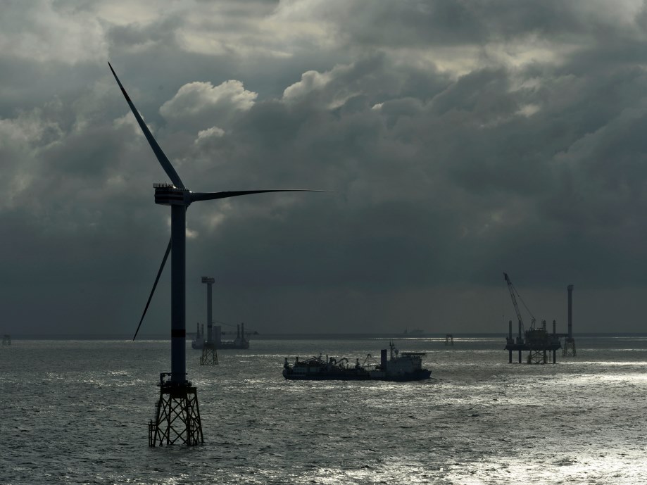 Senvion's 111th Offshore Wind Turbine Up at Nordsee Ost
