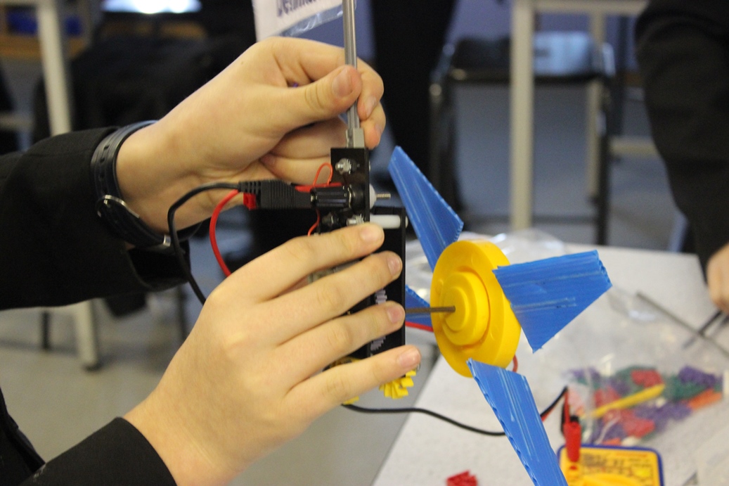 South Axholme Academy Students Learn about Offshore Wind