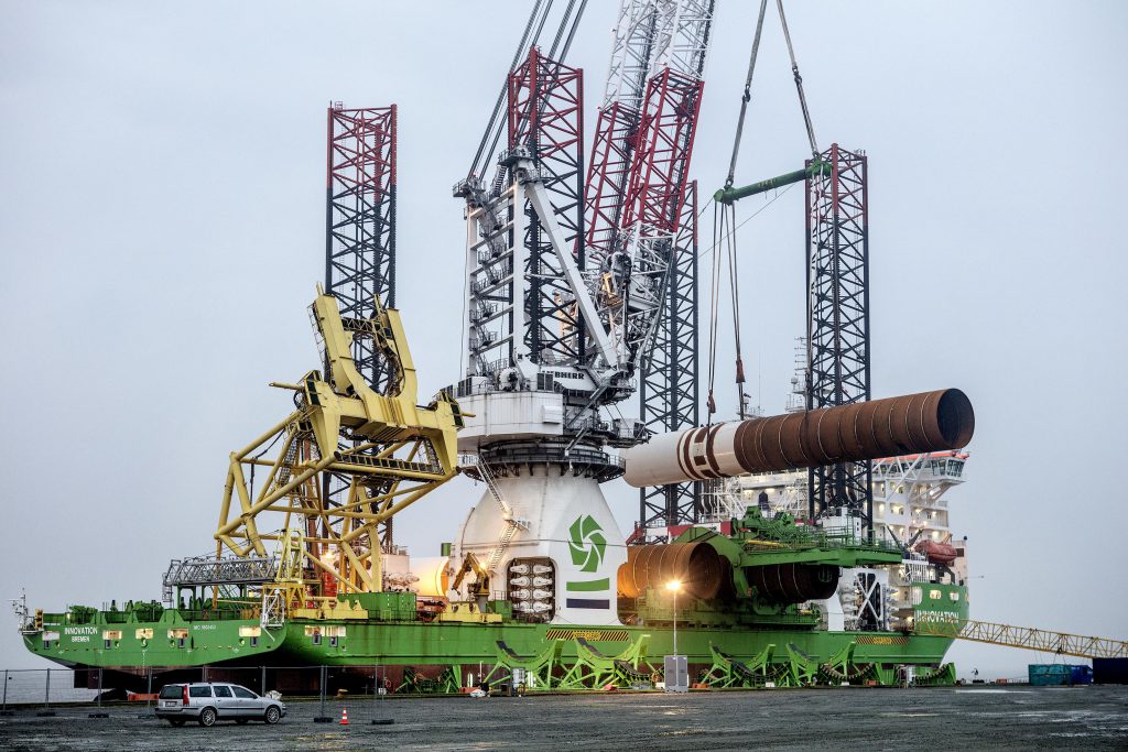 Innovation Loads First Horns Rev 3 Monopiles in Esbjerg Offshore Wind