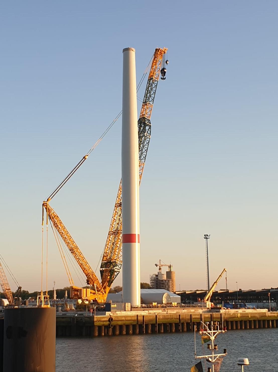 First SeaMade Turbine Tower Upended