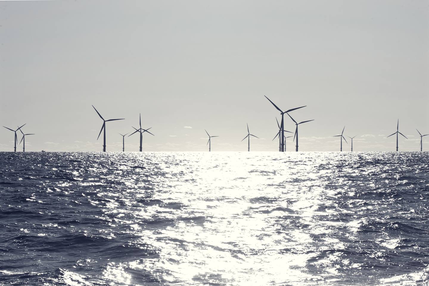 Lithuania Opens with 700 MW Offshore Wind Pitch