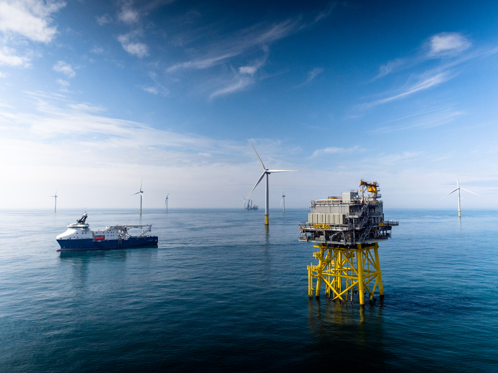 Equinor Moving Forward with Extension Wind Farms Offshore Norfolk