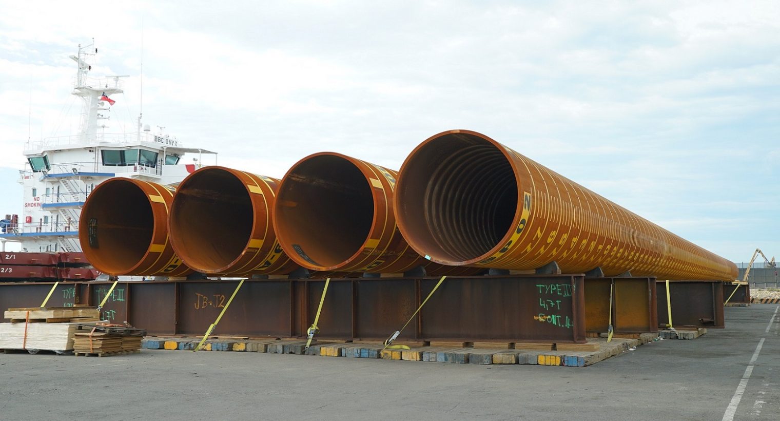 Four Formosa 2 pin piles lined up at the Port of Taichung