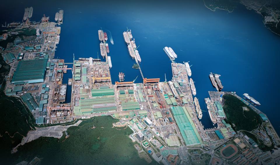 Aerial photo of Samsung Heavy Industries shipyard