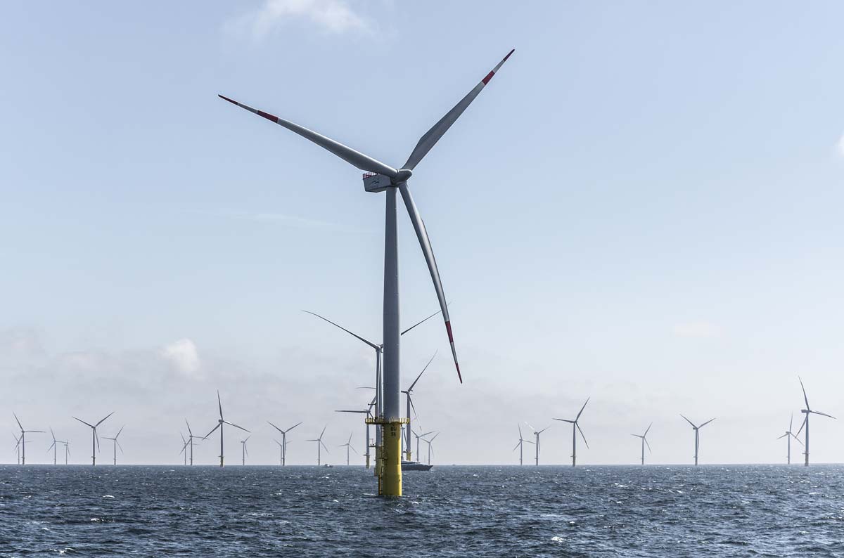 România pregătește cadru pentru energia eoliană offshore de 3 GW și contracte pentru licitații diferențiate