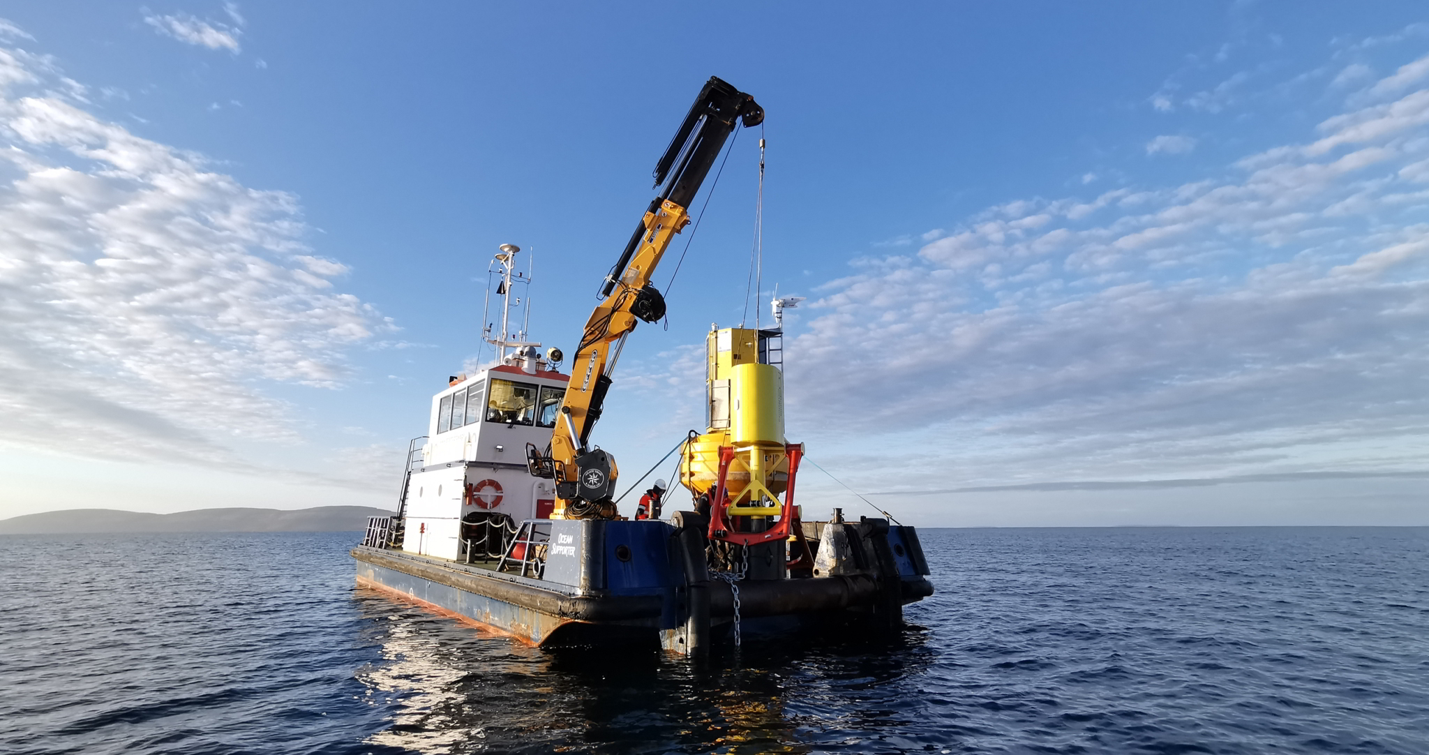 Deployment of Dublin Offshore's mooring LRD device