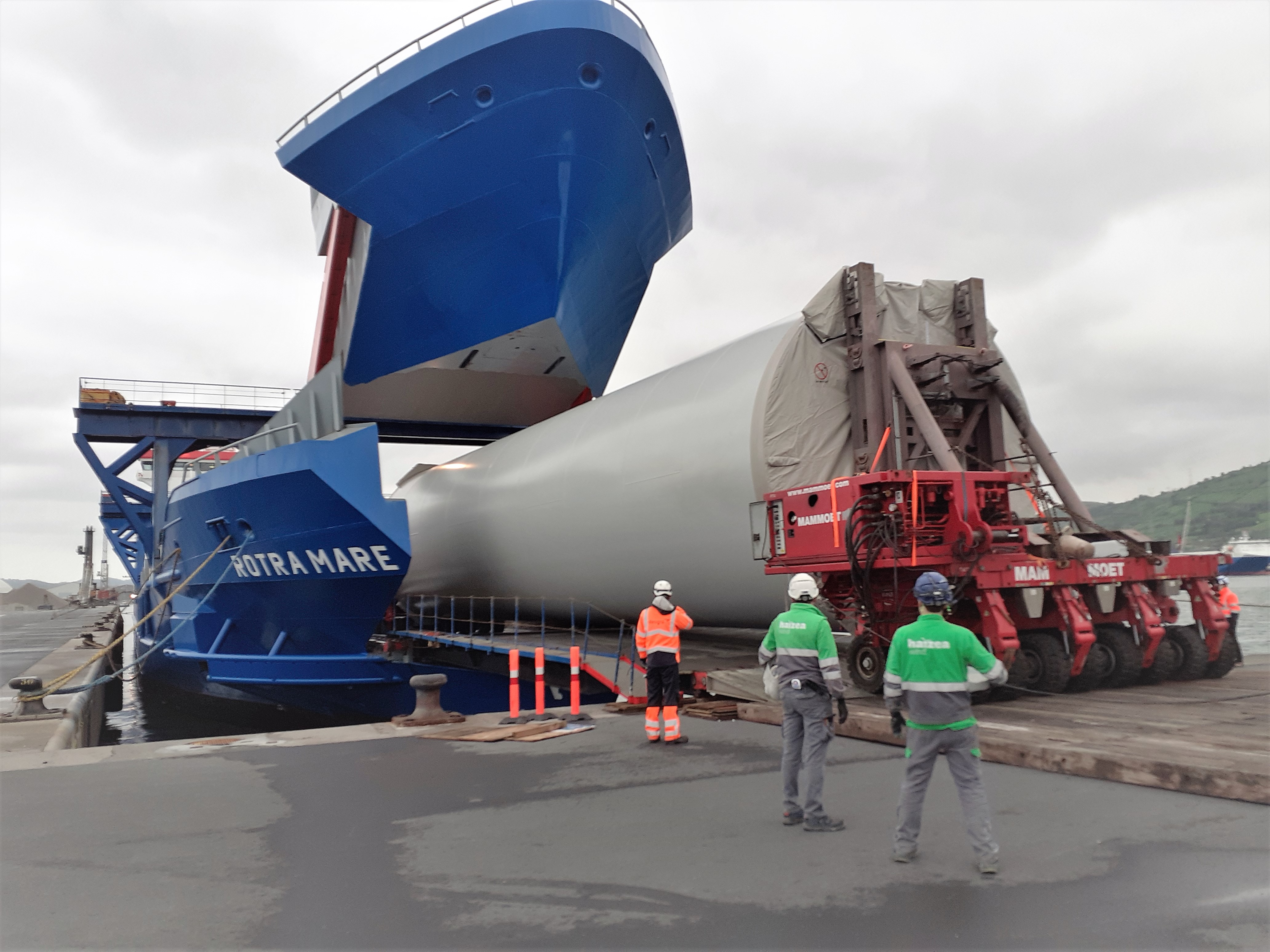 Saint-Brieuc-Picks-Turbine-Tower-Assembly-Site