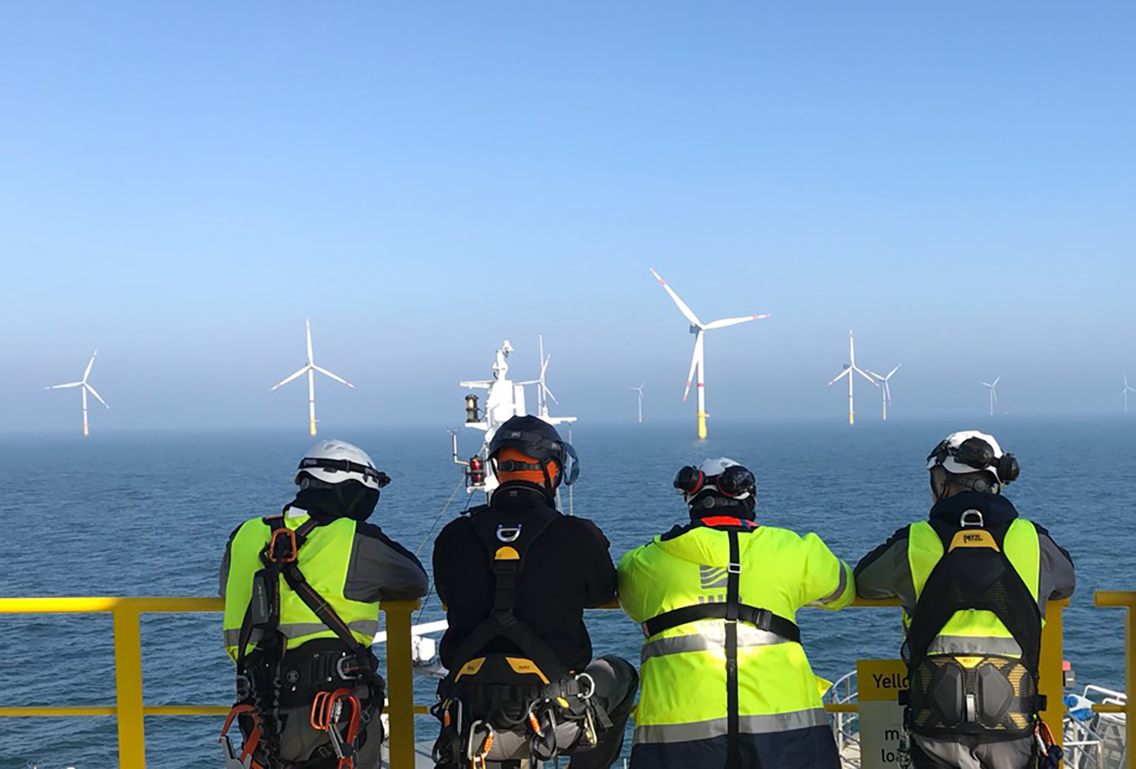 Wind turbine technicians offshore