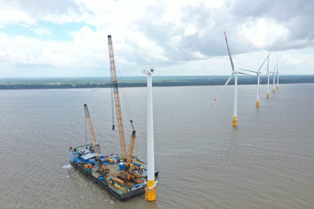 All Foundations Installed at Vietnam&#39;s Hiep Thanh and Tra Vinh V1-2  Nearshore Wind Farms | Offshore Wind