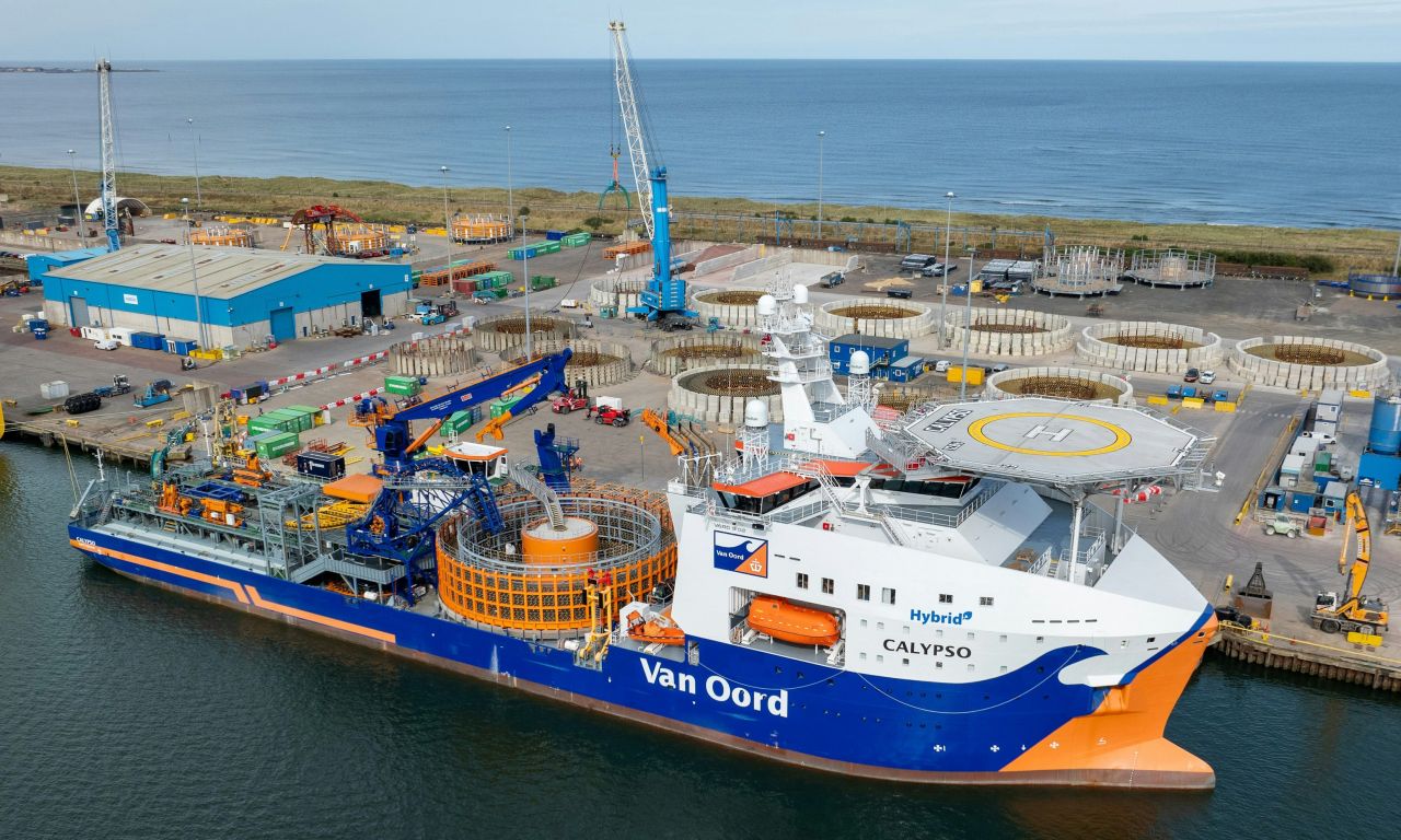 Van Oord's New Cable Layer Ready for Debut at RWE's Largest Offshore Wind Project