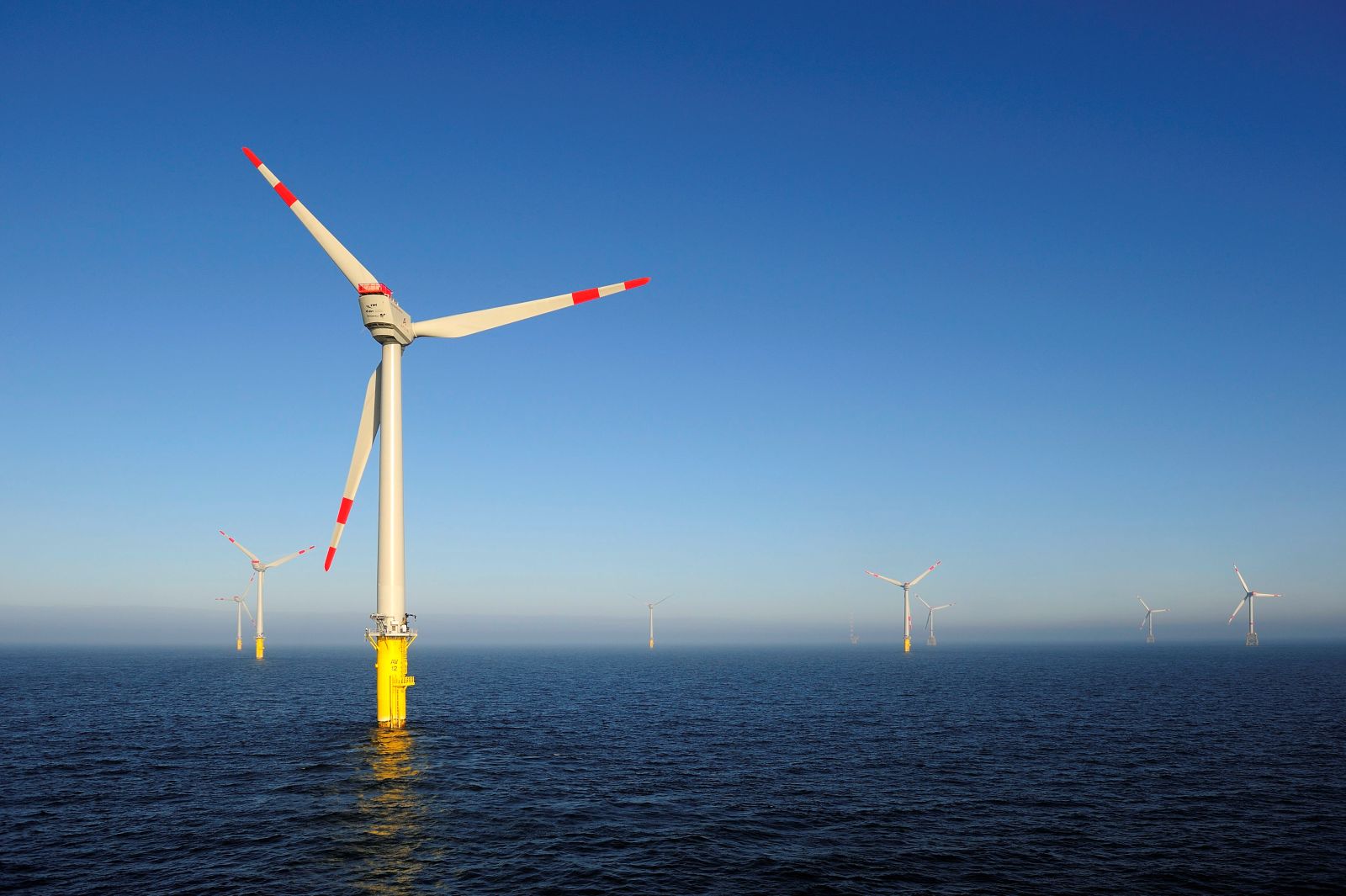 Groundbreaking Collaboration for Offshore Hydrogen Demonstrator at Alpha Ventus Wind Farm