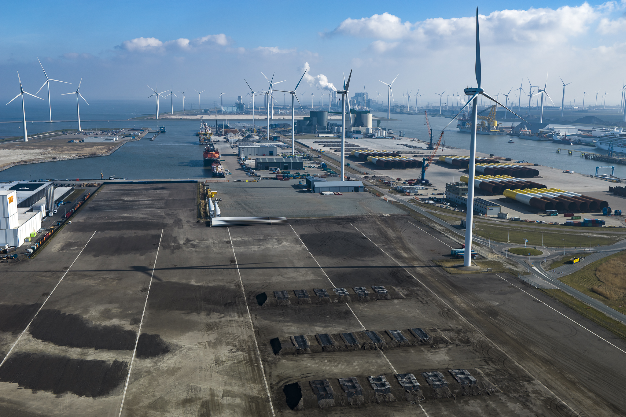 Buss Terminal Eemshaven