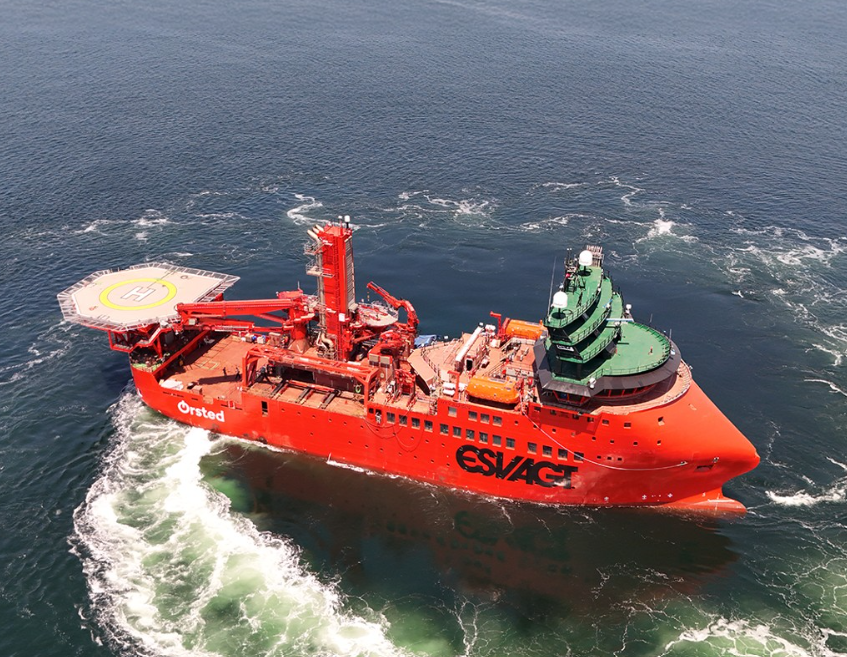 ‘World’s First’ E-Methanol-Fuelled SOV Begins Sea Trials