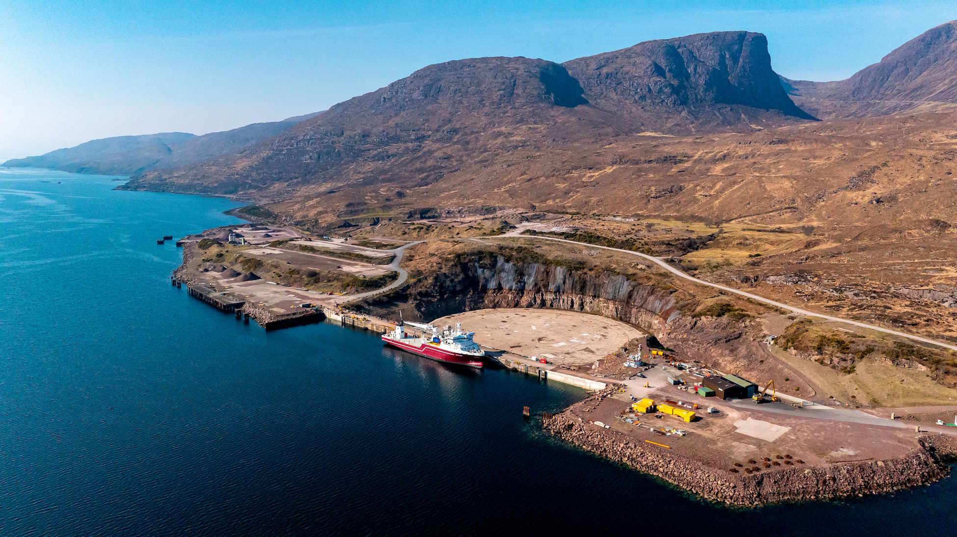 Scottish Port Secures EUR 29 Million Investment for Floating Wind Upgrade