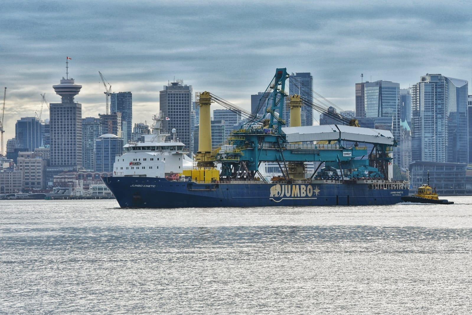 Shiploader arrives in Vancouver. Photo, Jumbo