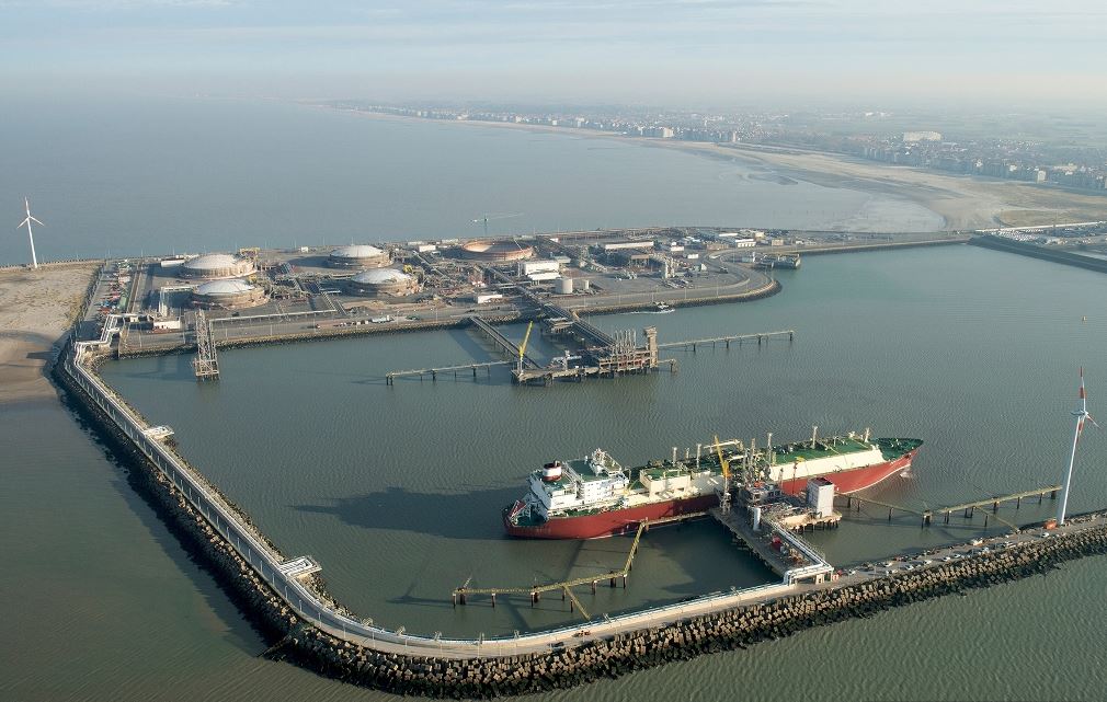 Five LNG carriers converging on Zeebrugge