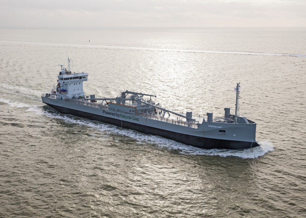 JT Cement orders new LNG-fueled cement carrier