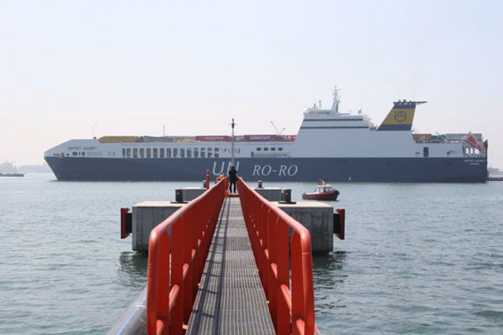 U.N. Ro-Ro vessel