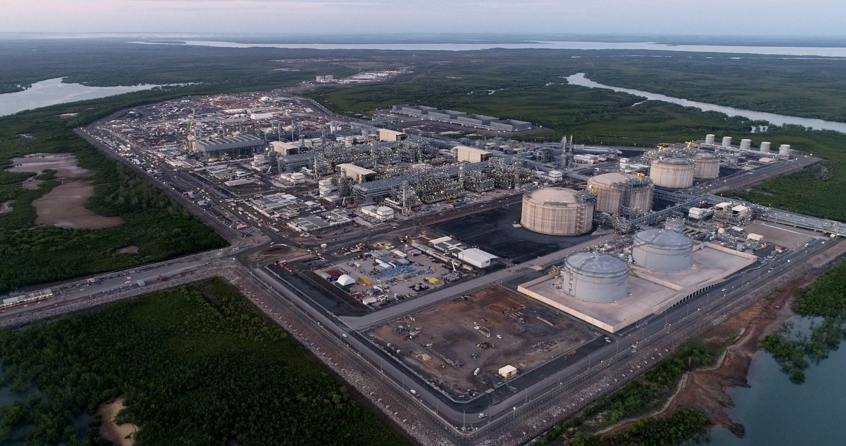Ichthys LNG project hit by new delay