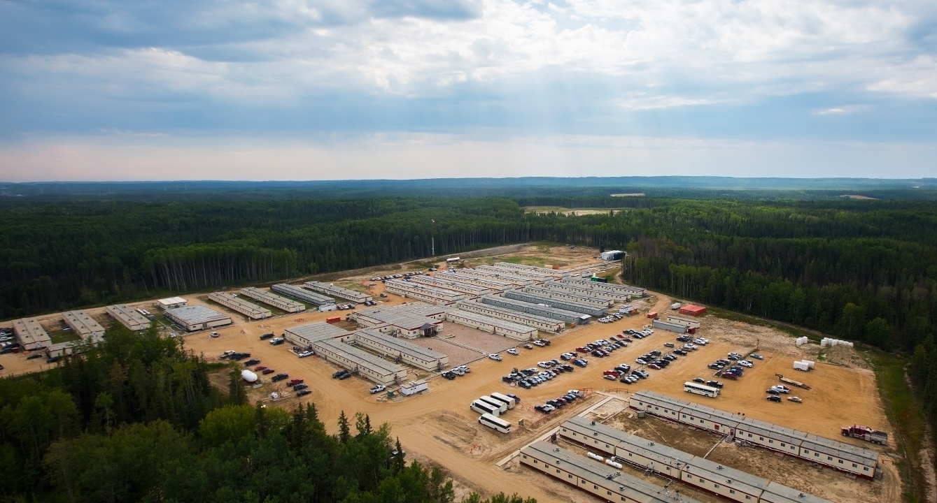 Black Diamond wins LNG Canada feeder pipeline camp deal
