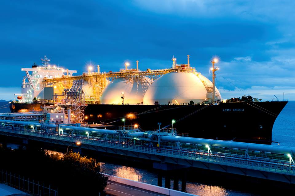 Utilities push Asian spot LNG prices up