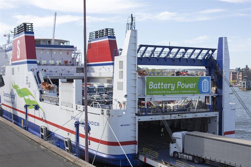 Battery powered ferry