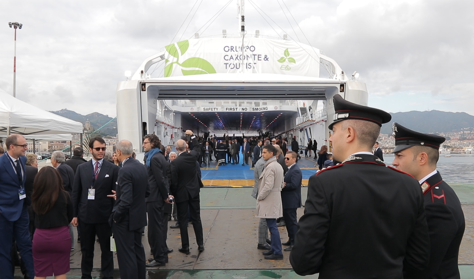 Caronte & Tourist takes delivery of LNG ferry Elio