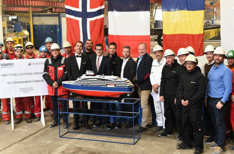 Le Commandant Charcot steel cutting ceremony