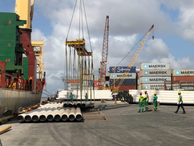 Saipem pipes offloaded / Image by The Department of Public Information of Guyana