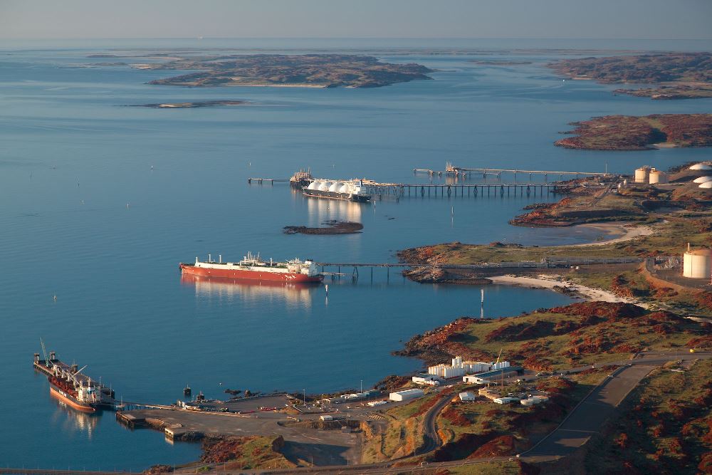 Australia: Port of Dampier resumes ops as Cyclone Riley passes