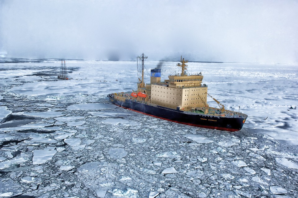 Arctic shipping
