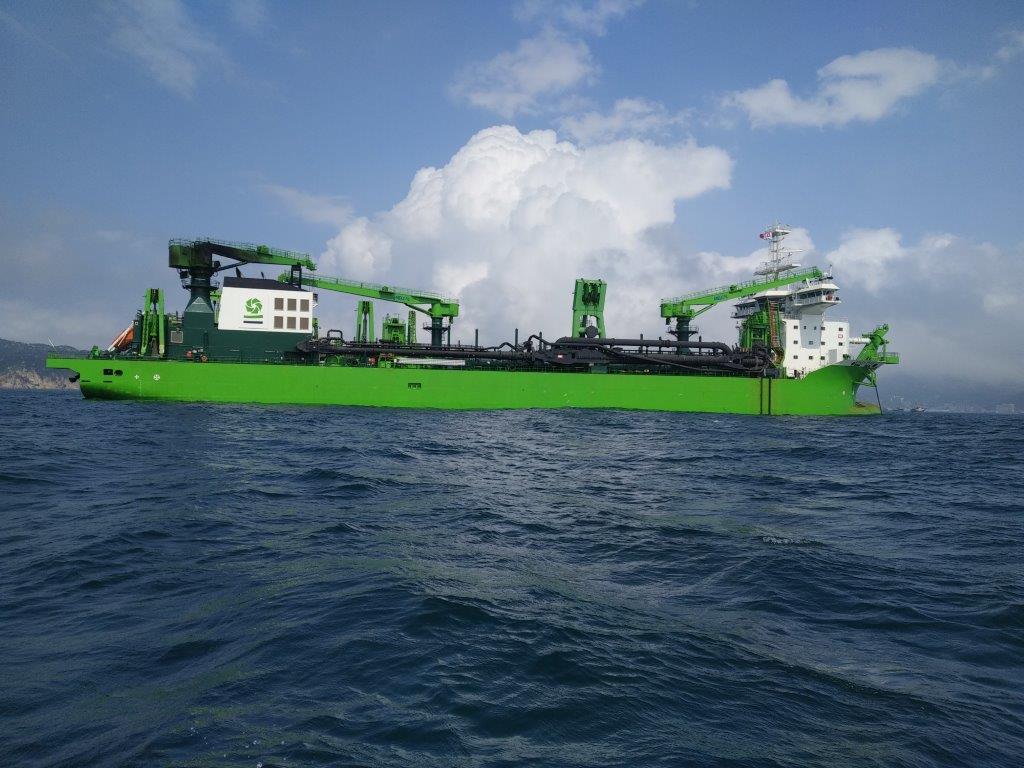 DEME's LNG-fueled dredger heads out to sea trials