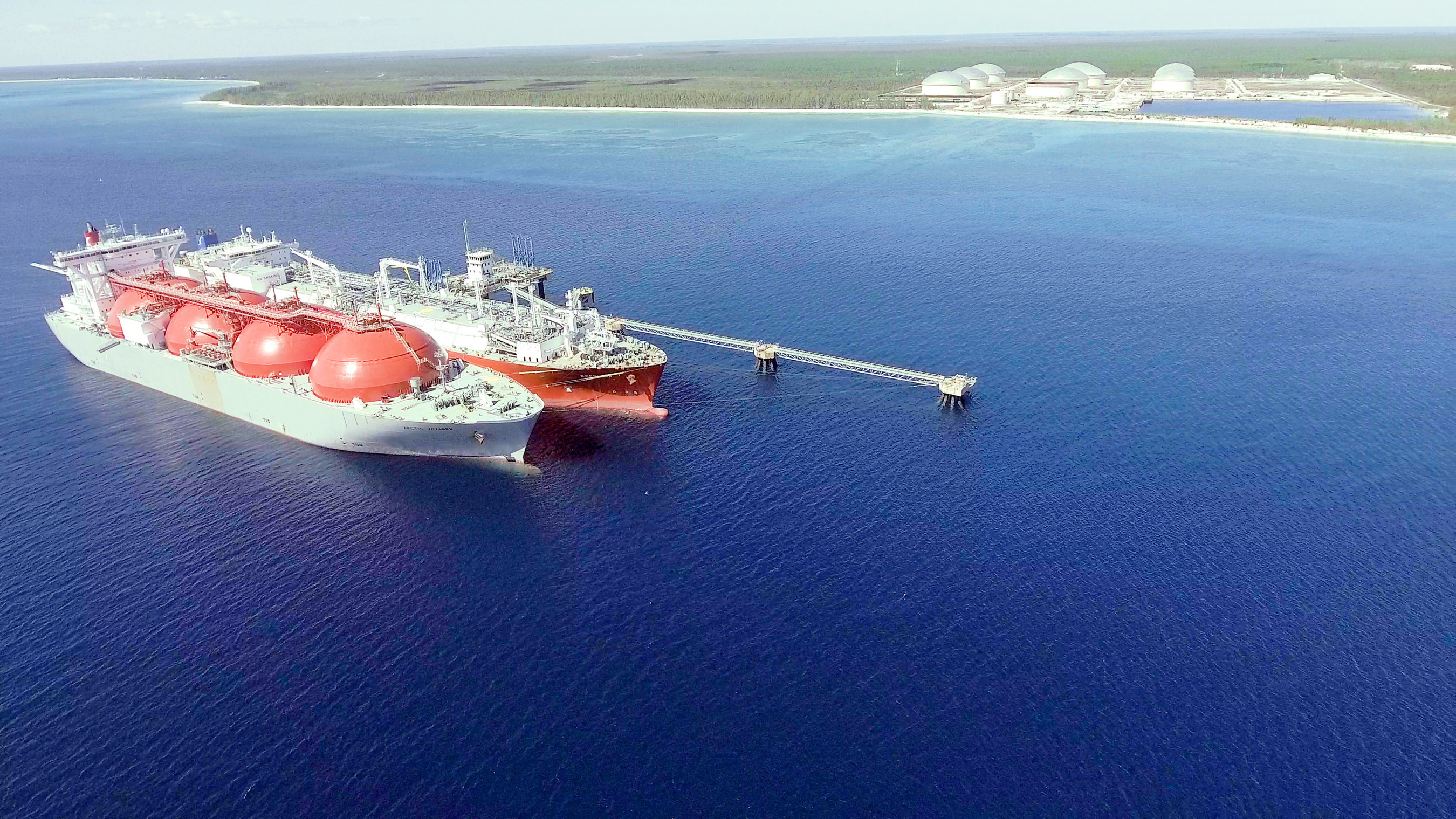 Excelerate, Equinor complete first LNG STS in Bahamas