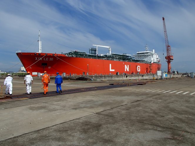 Anthony Veder expanding LNG carrier fleet