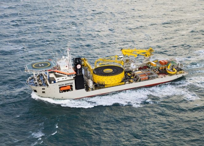 Isaac Newton cable laying vessel / Image source: Jan De Nul