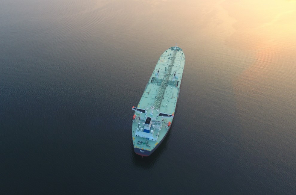 Suezmax tanker Milos