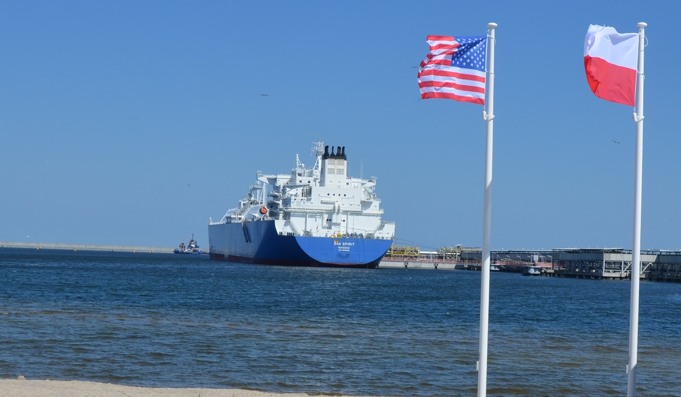 PGNiG's first long-term deal US cargo lands in Świnoujście