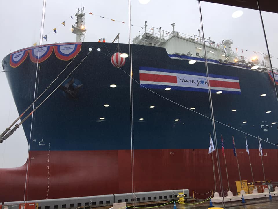 Höegh LNG secures interim employment for Höegh Galleon FSRU