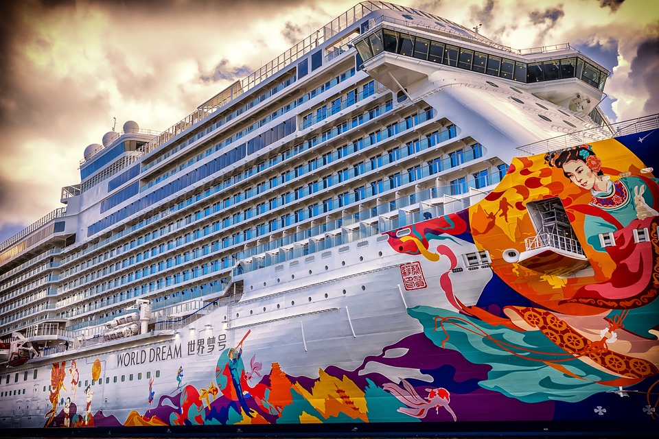 Dream Cruises ship