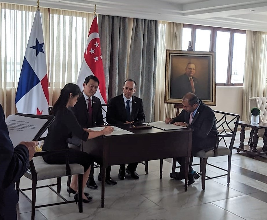 Singapore, Panama sign deal