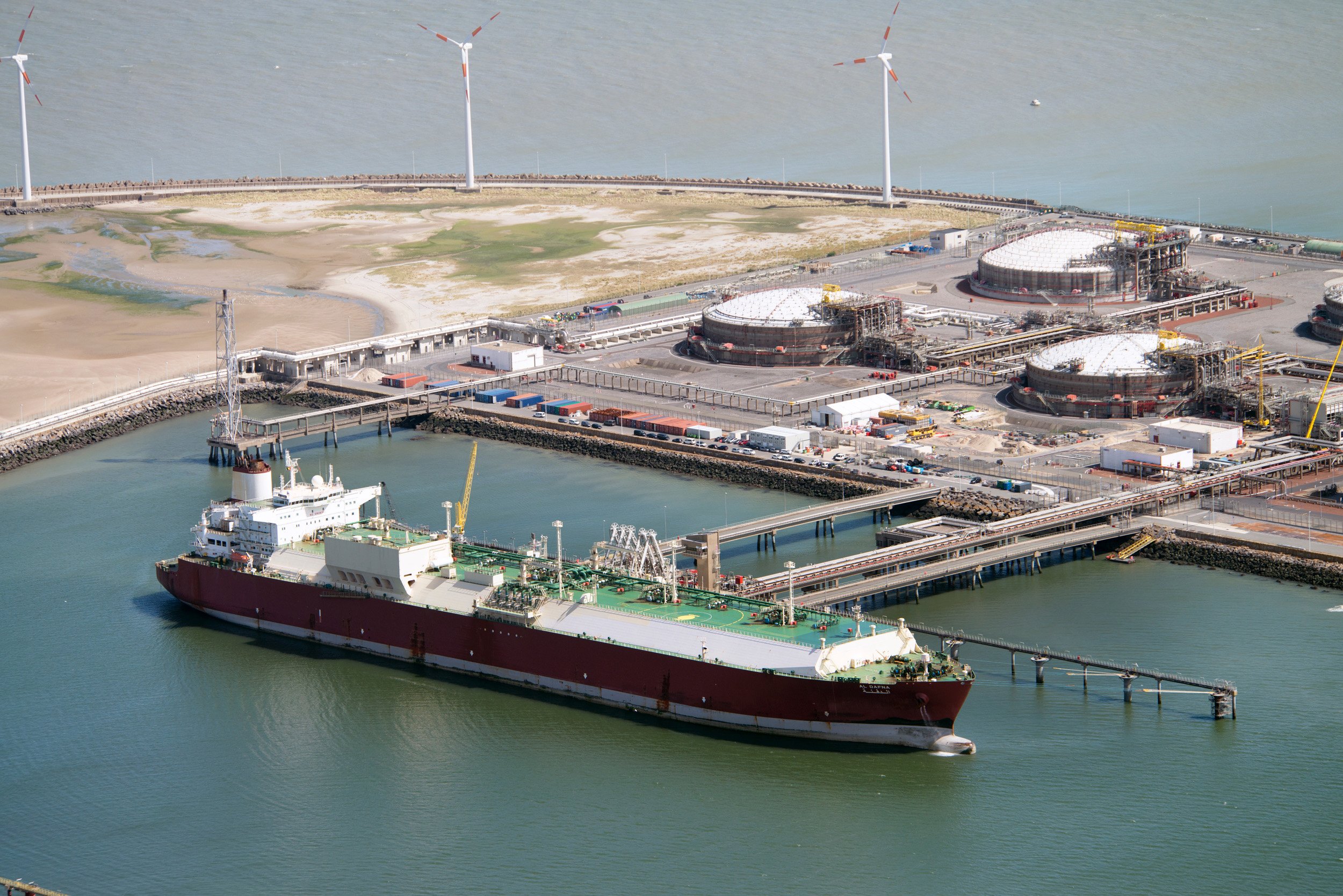 Qatar Petroleum LNG vessel