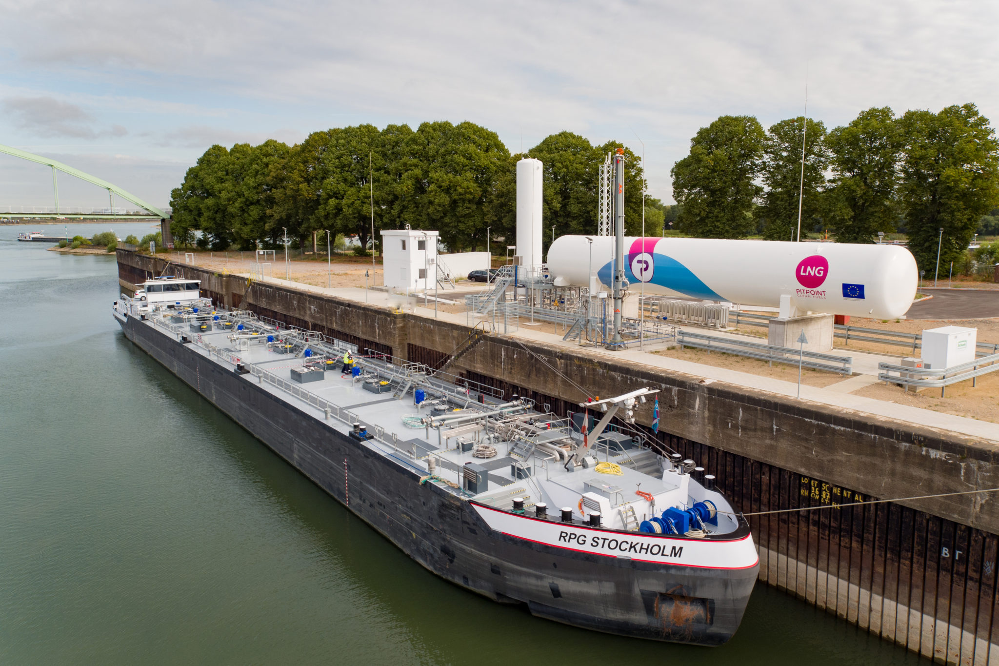 PitPoint opens Europe's first shore-to-ship LNG bunker station in Cologne